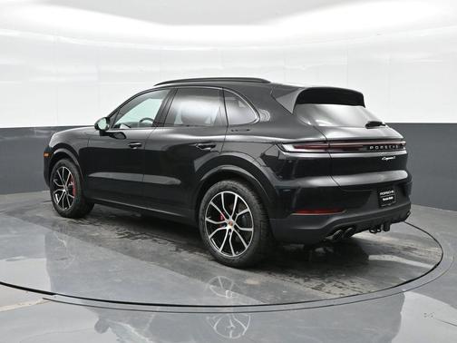 2026 Porsche Cayenne S