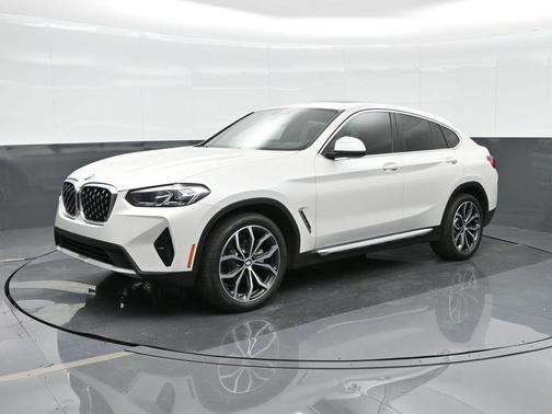 2022 BMW X4 xDrive30i