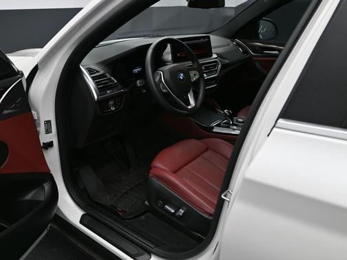 2022 BMW X4 xDrive30i