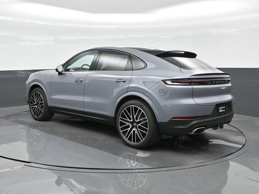 Arctic Grey 2026 Porsche Cayenne AWD