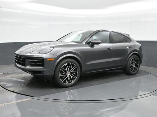 Quartzite Grey Metallic 2025 Porsche Cayenne AWD