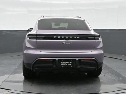 2024 Porsche Macan 4