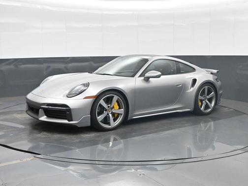 GT Silver Metallic 2025 Porsche 911 Turbo