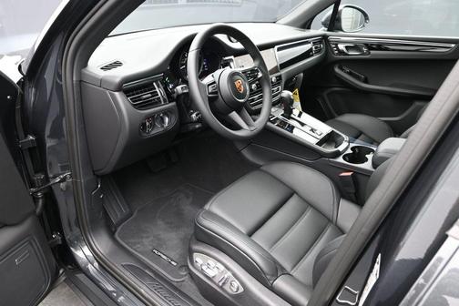 Volcano Grey Metallic 2026 Porsche Macan Base