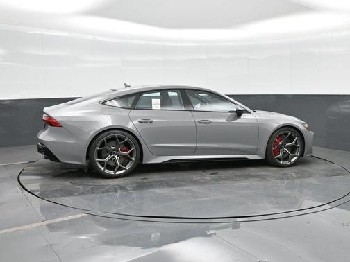 2026 Audi RS 7 4.0T quattro performance