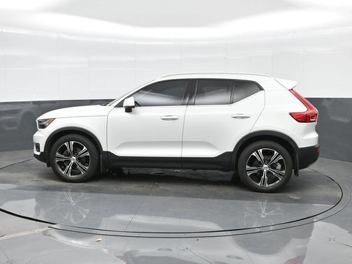 2021 Volvo XC40 T5 Inscription