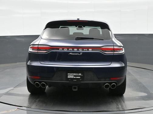 Night Blue Metallic 2020 Porsche Macan S