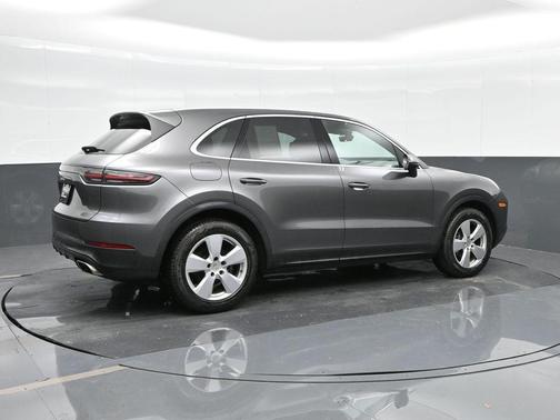 2019 Porsche Cayenne Base