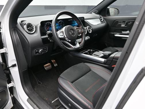 2023 Mercedes-Benz GLA 250 Base