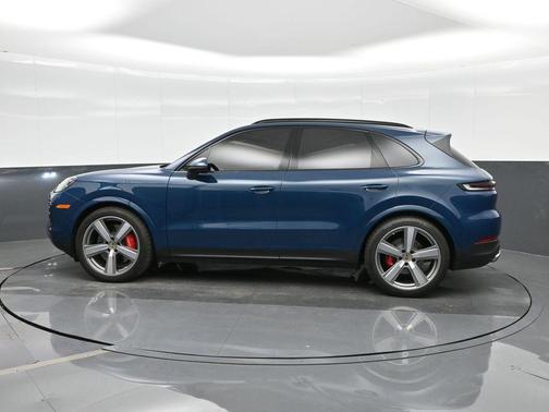 2024 Porsche Cayenne S