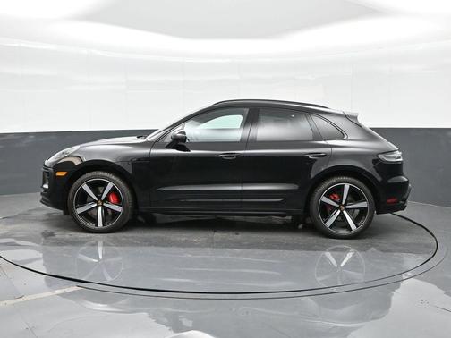 2024 Porsche Macan S