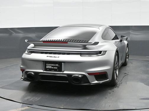 2023 Porsche 911 Turbo S