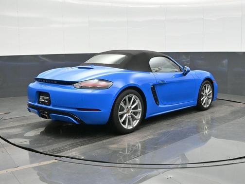 2025 Porsche 718 Boxster 