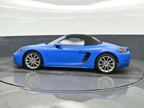 2025 Porsche 718 Boxster 