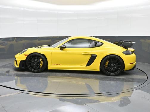 2024 Porsche 718 Cayman GT4 RS