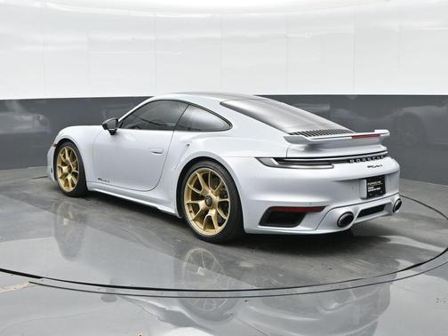 2025 Porsche 911 Turbo S