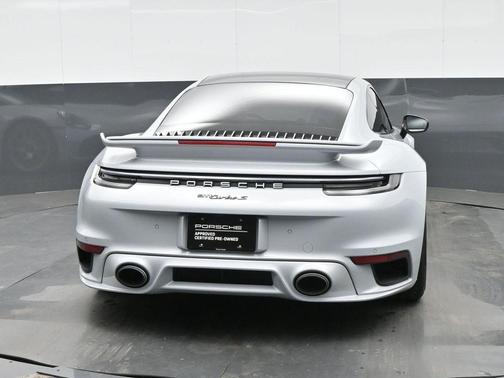 2025 Porsche 911 Turbo S