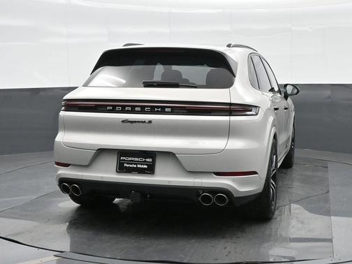 2026 Porsche Cayenne S