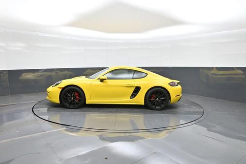 2024 Porsche 718 Cayman S