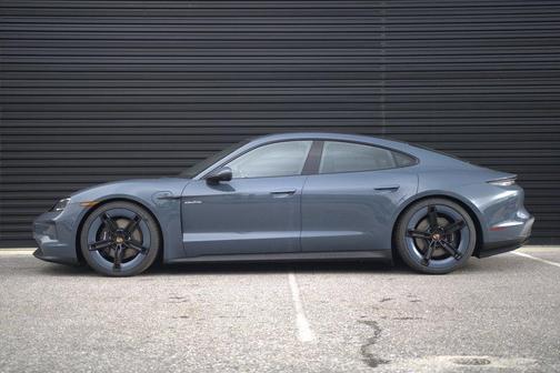 2025 Porsche Taycan 4