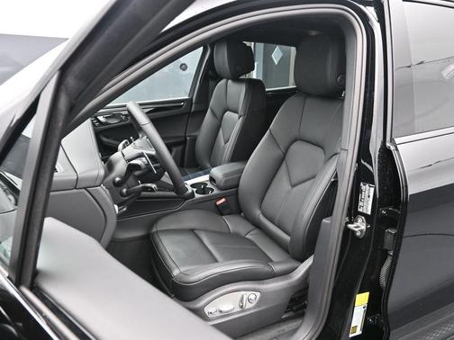 Black 2026 Porsche Macan Base