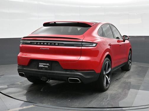 2024 Porsche Cayenne AWD