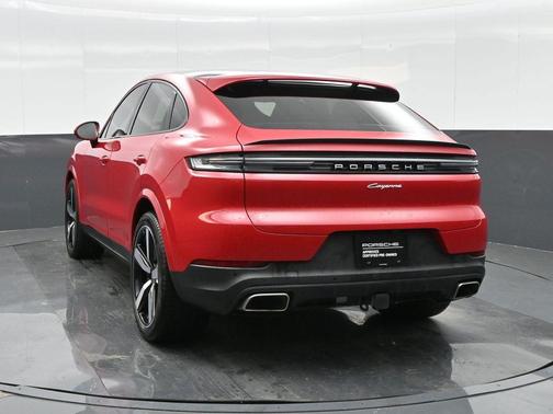 2024 Porsche Cayenne AWD