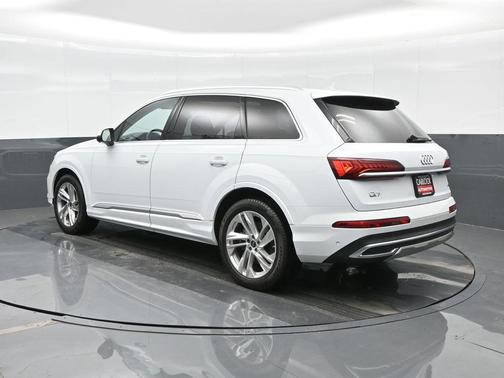 2023 Audi Q7 55 Prestige