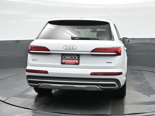 2023 Audi Q7 55 Prestige