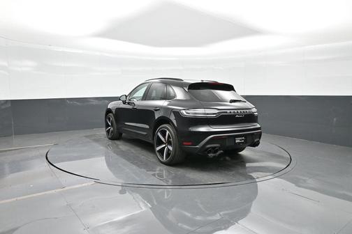 2024 Porsche Macan S