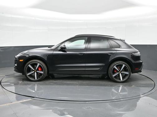 2024 Porsche Macan S