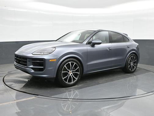 2026 Porsche Cayenne AWD