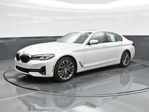 2022 BMW 530 i xDrive