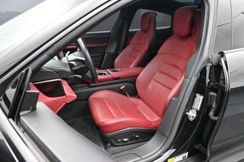 Black 2021 Porsche Taycan Base