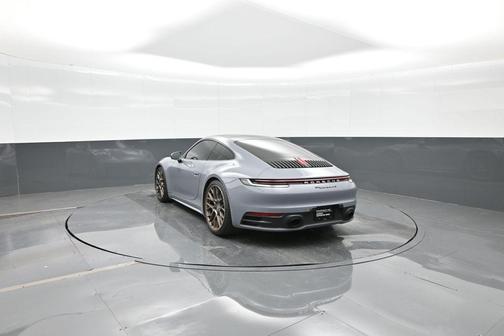 2024 Porsche 911 Carrera 4S