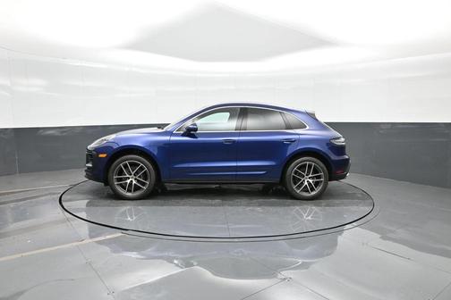 2024 Porsche Macan 