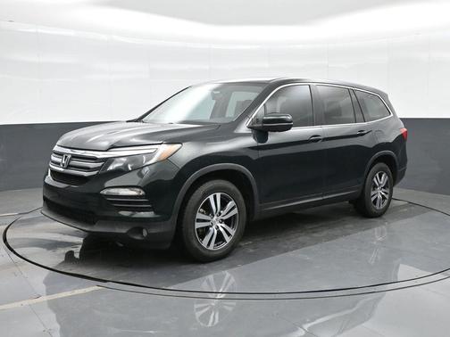 2017 Honda Pilot EX-L w/ Navigation