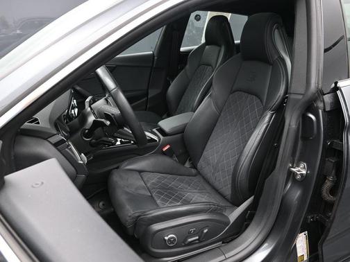 2022 Audi S5 3.0T Premium