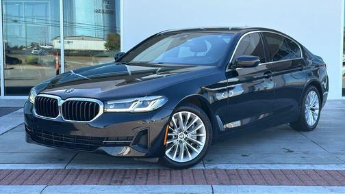 2022 BMW 530 i