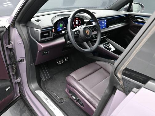 2024 Porsche Macan 4