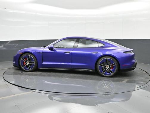 2026 Porsche Taycan GTS