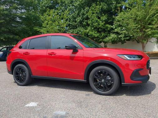 Milano Red 2027 Honda HR-V Sport AWD