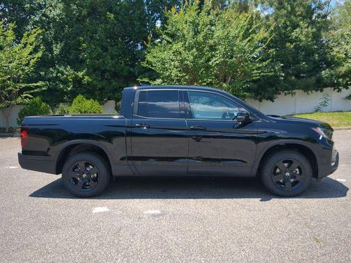Crystal Black Pearl 2026 Honda Ridgeline Black