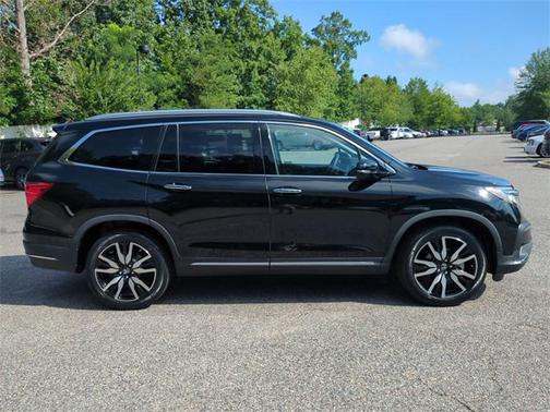 2022 Honda Pilot AWD Elite