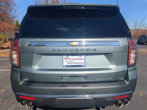 2023 Chevrolet Suburban Premier