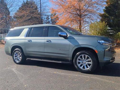 2023 Chevrolet Suburban Premier
