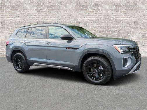 2024 Volkswagen Atlas 2.0T SEL
