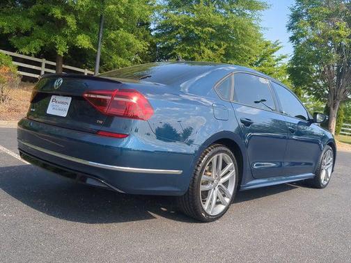 Blue Metallic 2018 Volkswagen Passat 2.0T R-Line