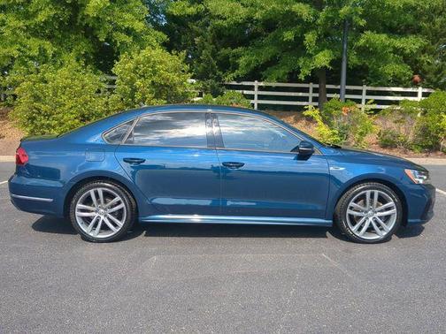 Blue Metallic 2018 Volkswagen Passat 2.0T R-Line