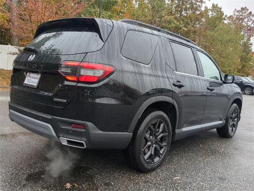 2025 Honda Pilot Touring 8-Passenger